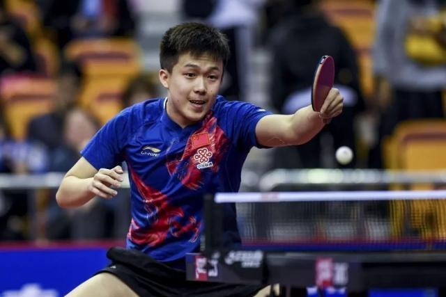 防守反击的 防守反击的